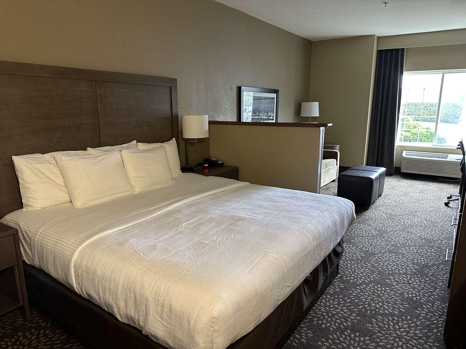 Best Western Columbia River Waterfront Hotel Astoria Exteriör bild