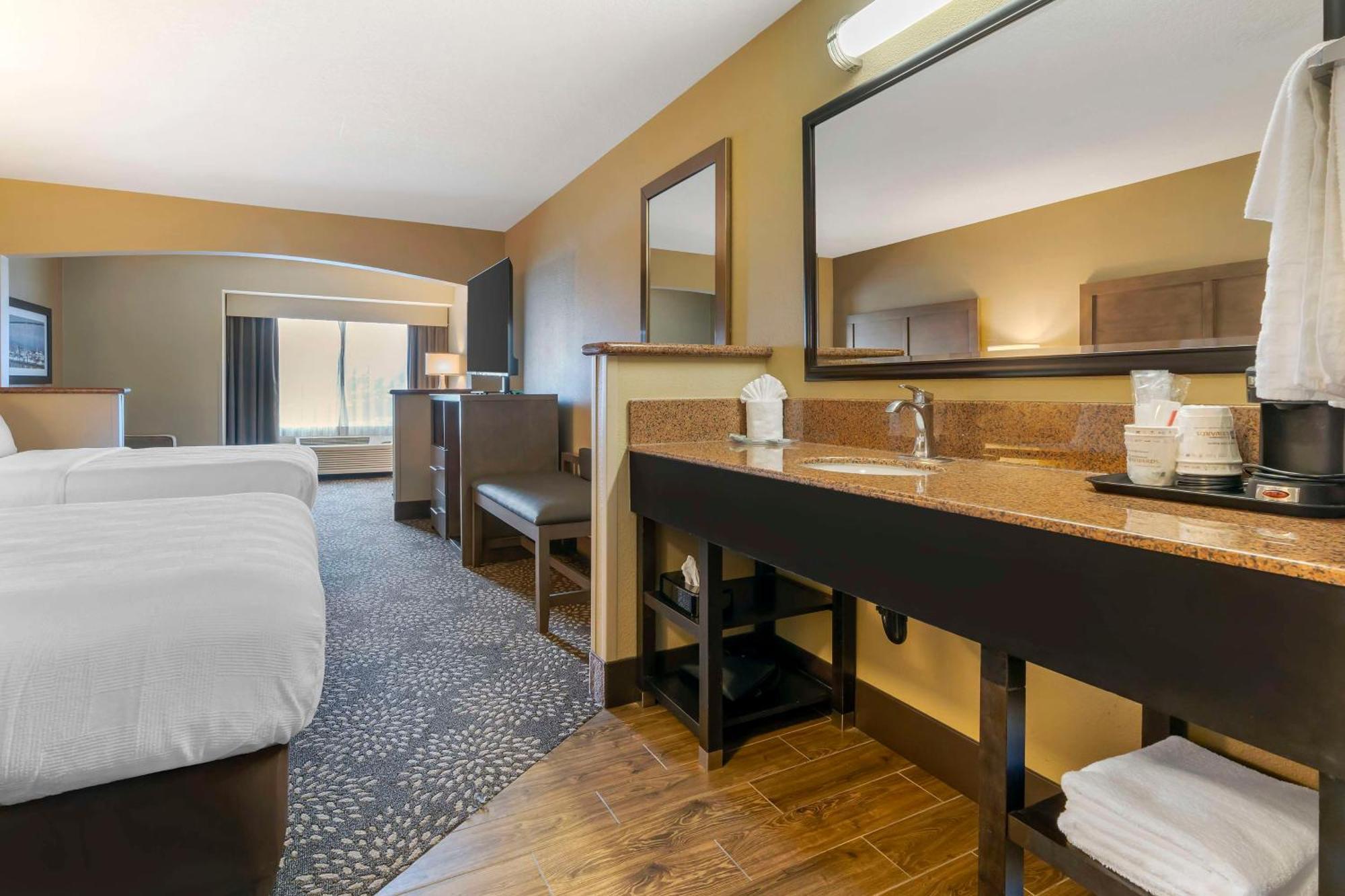 Best Western Columbia River Waterfront Hotel Astoria Exteriör bild