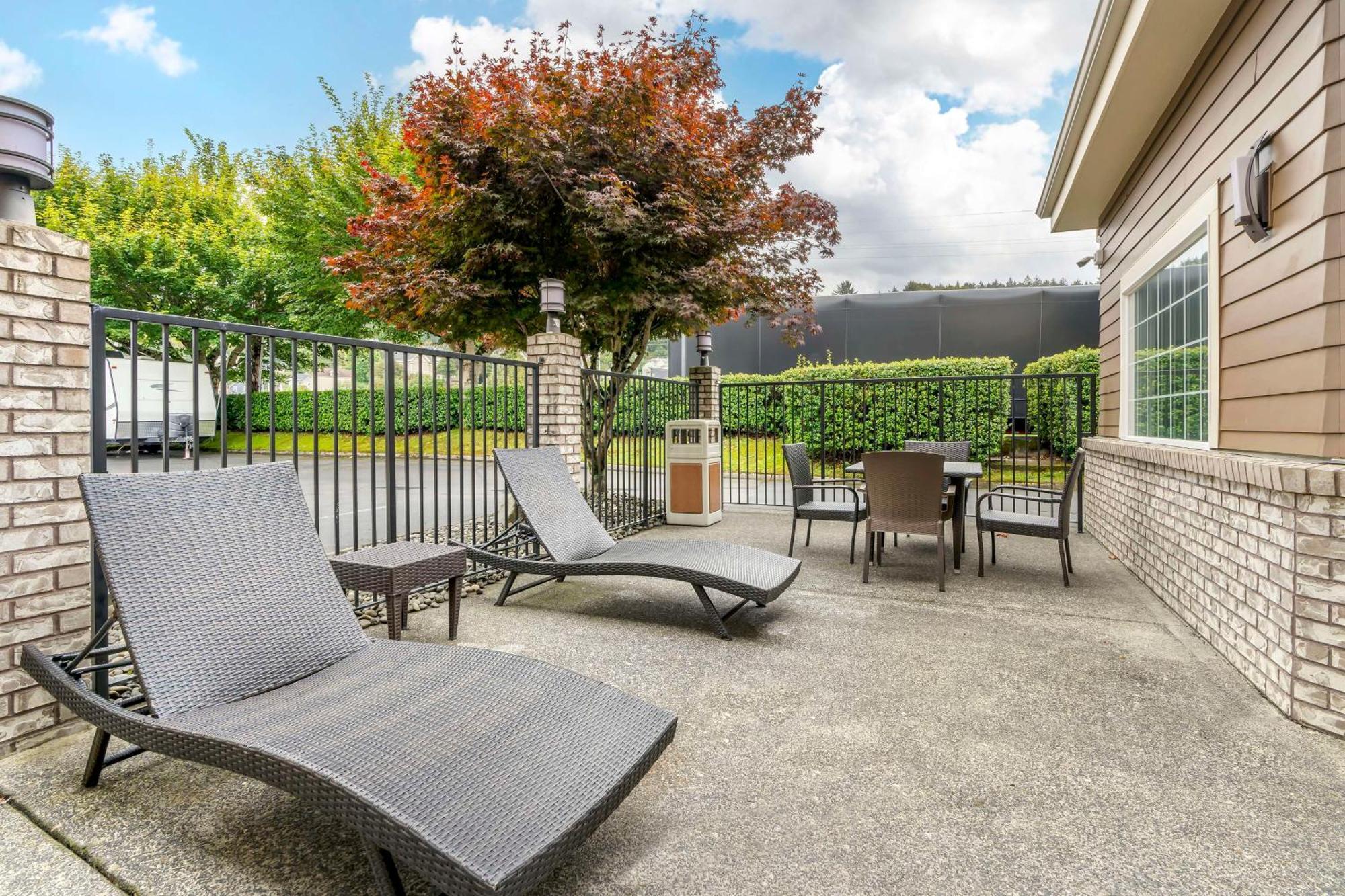 Best Western Columbia River Waterfront Hotel Astoria Exteriör bild