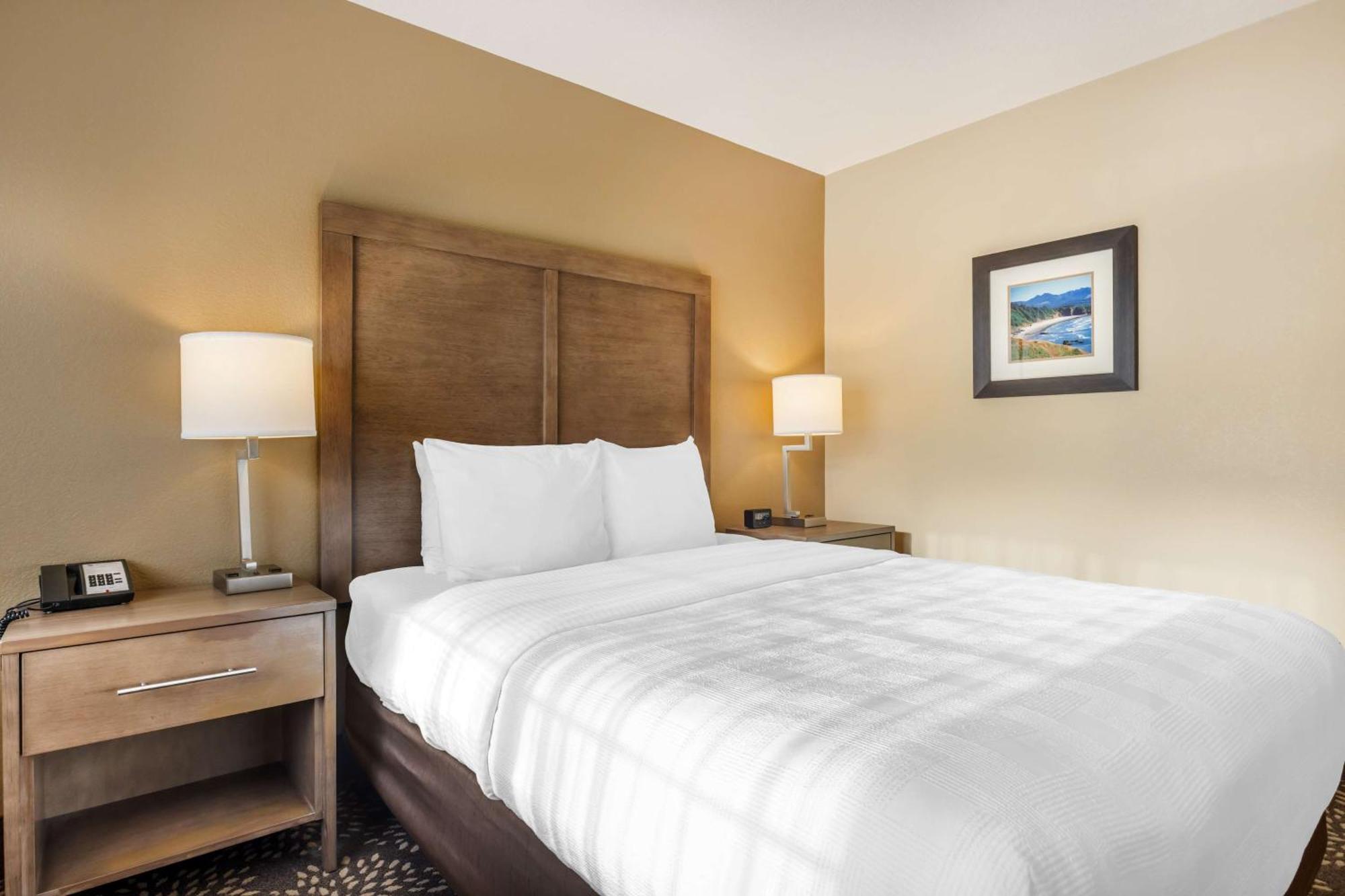 Best Western Columbia River Waterfront Hotel Astoria Exteriör bild